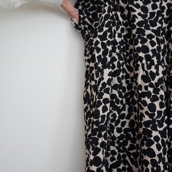 H&M Printed flowy pants - Picture 2 of 9